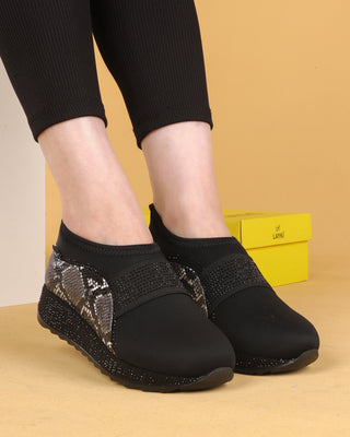 Taş Desenli Siyah Renkli Rahat Yürüyüş Günlük Ayakkabı